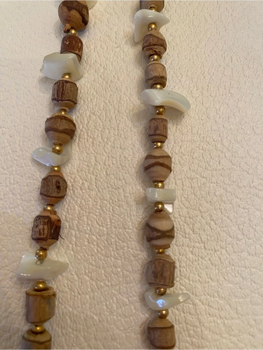 Vintage Natural Wooden Beads w Mother of Pearl Chip & Gold Tone Beads Necklace